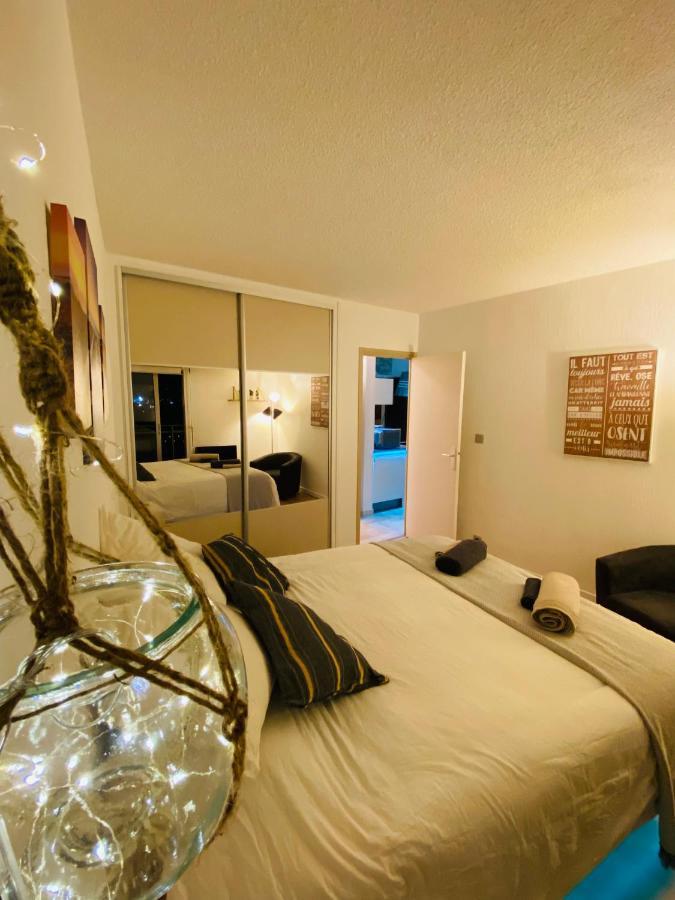 Appartement Cote D'Azur Plage - Piscine - Tennis Villeneuve-Loubet Luaran gambar